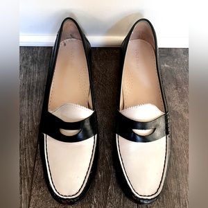 Cole Haan, Two-Tone, Leather, Black and White Loafer. Excellent Condition.